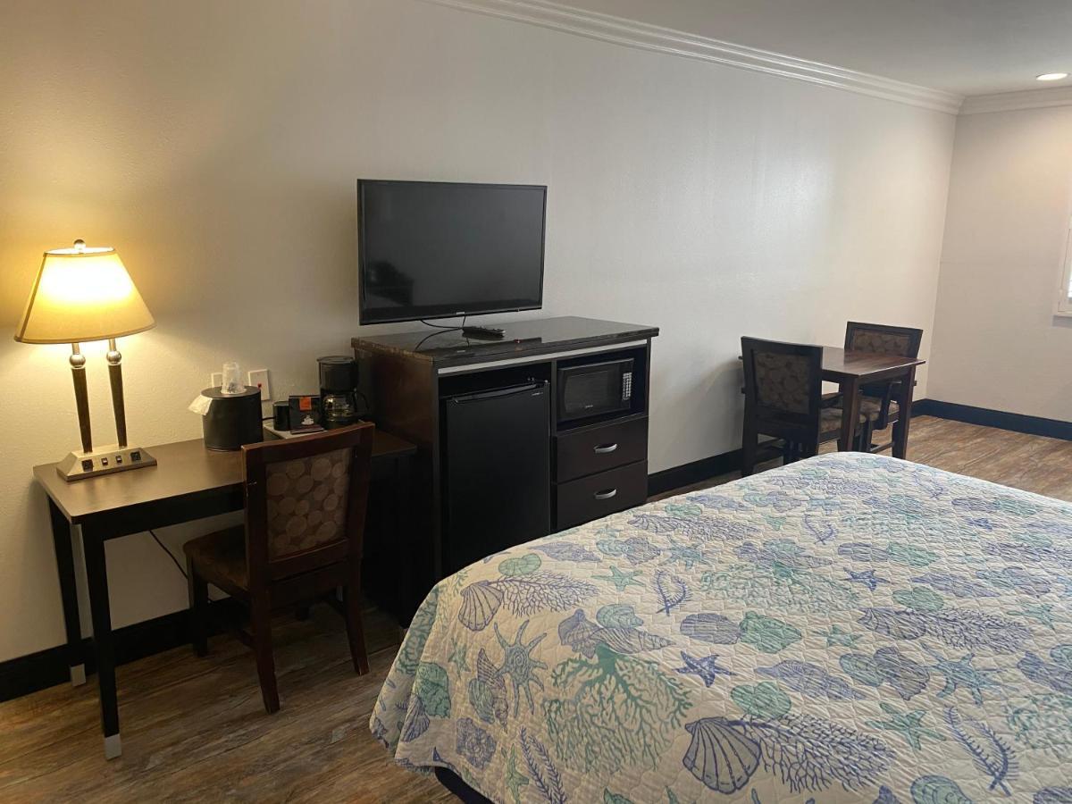 Ocean Surf Inn & Suites ฮันติงตันบีช ภายนอก รูปภาพ